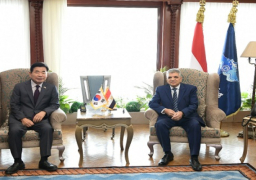 بالصور .. الفريق أسامة ربيع يبحث سبل التعاون المشترك مع رئيس الجمعية الوطنية بكوريا الجنوبية