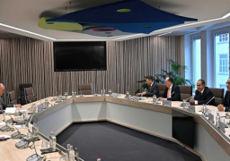 بالصور.. على هامش زيارته لبروكسل.. رئيس الوزراء يلتقي رئيس الوزراء البلجيكي