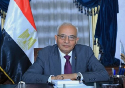 بمناسبة اليوم العالمي للمُعلم وزير التعليم للمدرسين: رسالتكم سامية.. والمجتمع يرقى بكم