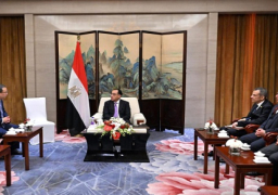 رئيس الوزراء يلتقي رئيس شركة “يونايتيد إنرجي” في بكين