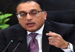 رئيس الوزراء يهنئ وزير الدفاع بالذكرى الخمسين لنصر أكتوبر المجيد