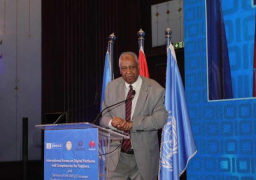 مستشار وزير التعليم يكشف اهمية برامج تدريب المعلمين على المحتوى الرقمي