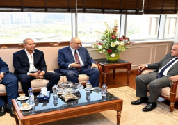 وزير التجارة يبحث مع “شركة سعودية” خطتها لإقامة مشروع بالسوق المصري باستثمارات تصل الى مليار جنيه