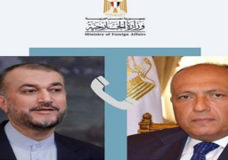 وزير الخارجية المصرى يتلقى اتصالاً من وزير خارجية إيران