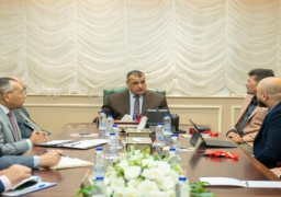 وزير الدولة للإنتاج الحربي يبحث مع ممثلي شركة “استشارة للتنمية الصناعية” سبل التعاون المشترك