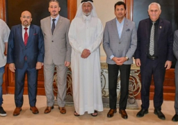وزير الرياضة يلتقي رؤساء الإتحاد الدولي والأفريقي والآسيوي والعربي لرفع الأثقال