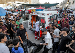 مُدير مجمع “الشفاء” الطبي المُحاصر بغزة : نتعرض للإبادة .. وشهداء يرتقون في كل دقيقة