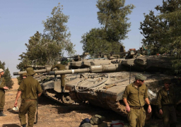 في خرق جديد للهدنة .. استشهاد مزارع فلسطيني بعد قصف مسيّرة إسرائيلية مخيماً للاجئين بوسط غزة ..وحماس تحتج