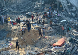 12 شهيدا وعشرات الجرحى في قصف للاحتلال على دير البلح وسط القطاع