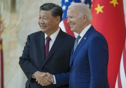 بايدن يعلن استعادة الاتصالات العسكرية المباشرة مع الصين