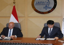 بالصور.. النقل توقع مذكرة تفاهم مع كوريا الجنوبية بشأن أعمال التنمية والشراكة الاستراتيجية بمنطقة جرجوب الاقتصادية