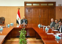 سويلم يتابع أعمال تقييم البوابات والمنشآت المائية الواقعة على الترع والمصارف