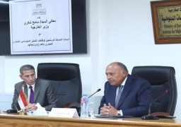 وزير الخارجية يلتقي الملحقين العسكريين المرشحين للعمل بالتمثيل الدبلوماسي العسكري بالخارج