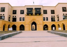 وزير الإسكان يستعرض التصميمات الداخلية لفندق مشروع «سور مجرى العيون»