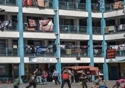 الأونروا تحذر من شلل تام قد يصيبها.. وتنذر: “غزة على شفا الانهيار الكامل”