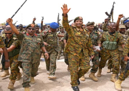 الجيش السوداني يقصف الدعم السريع بالمسيرات بالخرطوم.. واشتباكات في وسط أم درمان