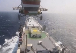 الخارجية الأمريكية تندد بهجمات الحوثيين على السفن التجارية في البحر الأحمر