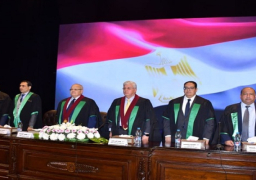 بالصور ..وزير التعليم العالي يشهد احتفالية عيد العلم ال18 بجامعة القاهرة