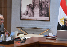 بالصور.. رئيس الوزراء يؤكد على الدور الوثيق للاتصالات وتكنولوجيا المعلومات في الارتقاء بكافة القطاعات الأخرى