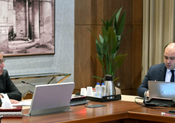 بالصور.. رئيس الوزراء يتابع مع رئيس جهاز المنافسة ومنع الممارسات الاحتكارية حصاد عام 2023