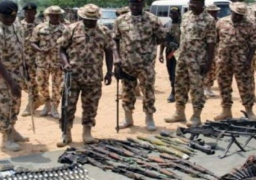 جنود نيجيريون يقتلون 14 متمردا وينقذون الضحايا المختطفين