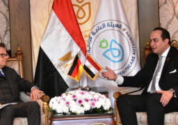 رئيس هيئة الرعاية الصحية: دراسة إنشاء أكاديمية لتدريب أطباء وفنيي الأشعة بالتعاون مع شركة سيمنز