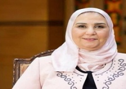 وزيرة التضامن الاجتماعي تستعرض جهود الخط الساخن لصندوق مكافحة الإدمان خلال عام 2023
