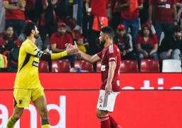 طبيب الأهلي يكشف تفاصيل إصابة الشناوي وياسر إبراهيم