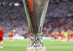 قرعة ملحق الدوري الأوروبي.. روما ضد فينورد.. ومواجهتان فرنسيتان لـ ميلان وبنفيكا