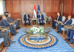 وزير النقل ورئيس هيئة قناة السويس يبحثان مع شركة “البحري” السعودية الشراكة والتعاون في مجال النقل البحري