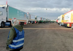 إدخال 54 شاحنة مساعدات إنسانية ووقود لقطاع غزة عبر معبر رفح البري