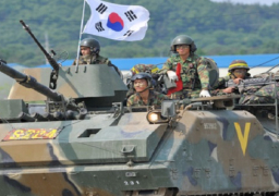 الجيش الكوري الجنوبي يجري تدريبات بالذخيرة الحية في ظل استمرار تهديدات بيونج يانج