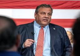 المرشح الجمهوري كريس كريستي المناهض لترامب ينسحب من السباق الرئاسي