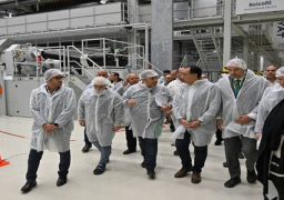 بالصور.. رئيس الوزراء يتفقد مصنع “حياة إيجيبت” للمنتجات الصحية بالمنطقة الاقتصادية لقناة السويس