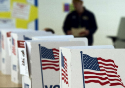 بدء الاقتراع للانتخابات التمهيدية الأمريكية في ولاية نيوهامشير شرق البلاد