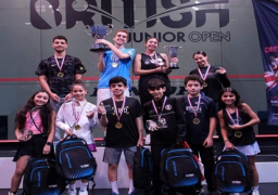 وزير الرياضة يهنئ اتحاد الإسكواش بعد السيطرة على المراكز الأولى ببطولة بريطانيا للناشئين