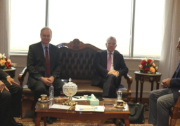 بالصور .. وزيرا قطاع الأعمال والنقل يبحثان سبل التعاون بشأن آلية تعديل الحدود الكربونية لنفاذ الصناعات المصرية لأسواق دول الاتحاد الأوروبي