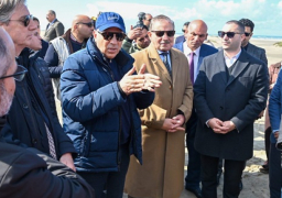 بالصور .. وزير الري يتفقد مشروع تعزيز التكيف مع التغيرات المناخية بالساحل الشمالي ودلتا نهر النيل بنطاق محافظة كفر الشيخ
