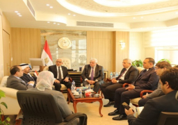 بالصور.. وزيرا التعليم العالي والتربية والتعليم يبحثان سُبل التعاون مع مؤسسة محمد بن راشد آل مكتوم للمعرفة