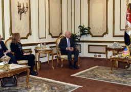 بالفيديو والصور.. وزير الدفاع والإنتاج الحربى يلتقى وفداً من مجلس النواب الأمريكى