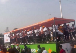 حافلة منتخب كوت ديفوار تجوب شوارع أبيدجان وسط احتفالات كبيرة باللقب الإفريقي