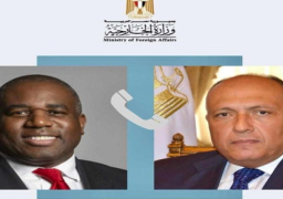 خلال اتصال هاتفي مع وزير خارجية حكومة الظل عن حزب العمال البريطاني..شكرى يؤكد ضرورة وضع إطار زمني محدد يستهدف إقامة دولة فلسطينية مستقلة