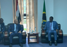 كامل الوزير: مستعدون للتعاون في رفع كفاءة وتجديد شبكه الطرق الداخلية بتنزانيا وتطوير القطاع التنزاني بطريق القاهرة كيب تاون