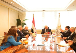 وزير التعليم العالي يستقبل وفد الكلية الملكية للجراحين لبحث سُبل التعاون المشترك