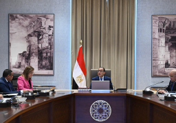 رئيس الوزراء يُتابع الموقف التنفيذي للمشروعات السكنية “بديل العشوائيات