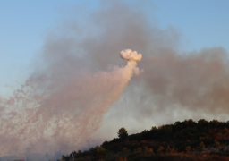 حزب الله يعلن استهداف ثكنة وقاعدة صاروخية ومدفعية إسرائيلية بـ 60 صاروخًا