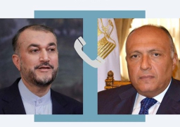 وزير الخارجية يتلقى اتصالا هاتفيا من وزير خارجية إيران