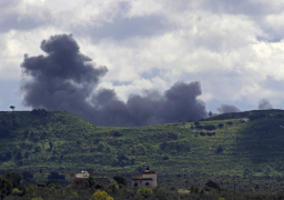 إسرائيل تقصف مجمعًا عسكريًا وموقع مراقبة لحزب الله بمنطقتي الخيام وكفر كلا جنوب لبنان