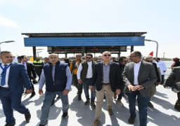 بالصور .. وزير الإسكان يتفقد مأخذ ومحطة مياه شبرا الخيمة بطاقة تصميمية 600 ألف م3 يومياً