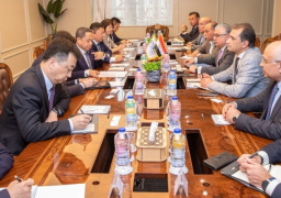 بالصور.. اقتصادية قناة السويس تستقبل وفدا رفيع المستوى من مجموعة شاندونج للموانئ وميناء تشينجدوا الصيني